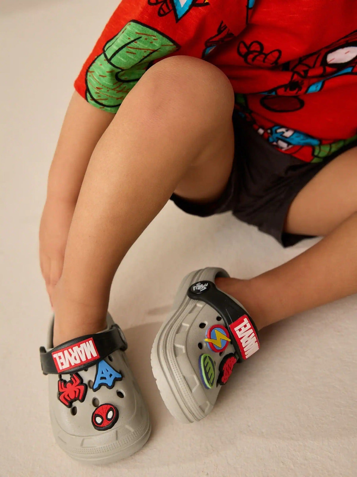 Next Uk Neutral Marvel Clogs (29,32,35)