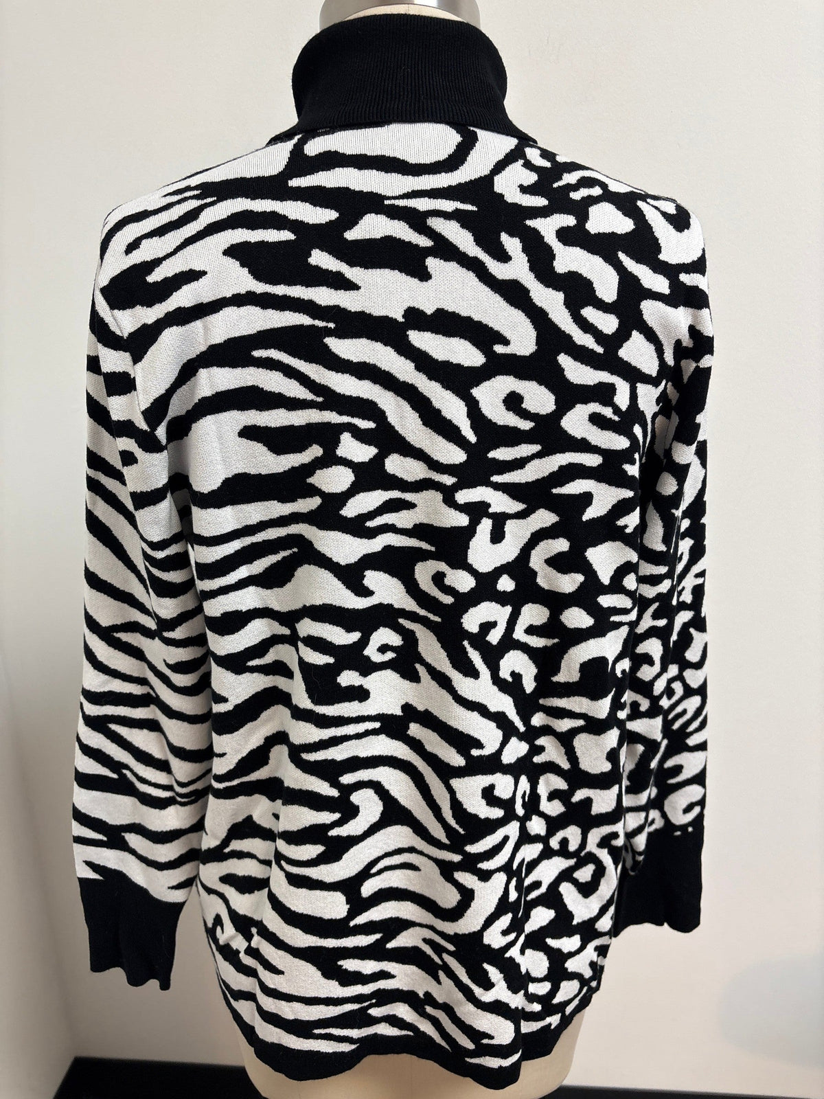 Chico's Black Sweater, L