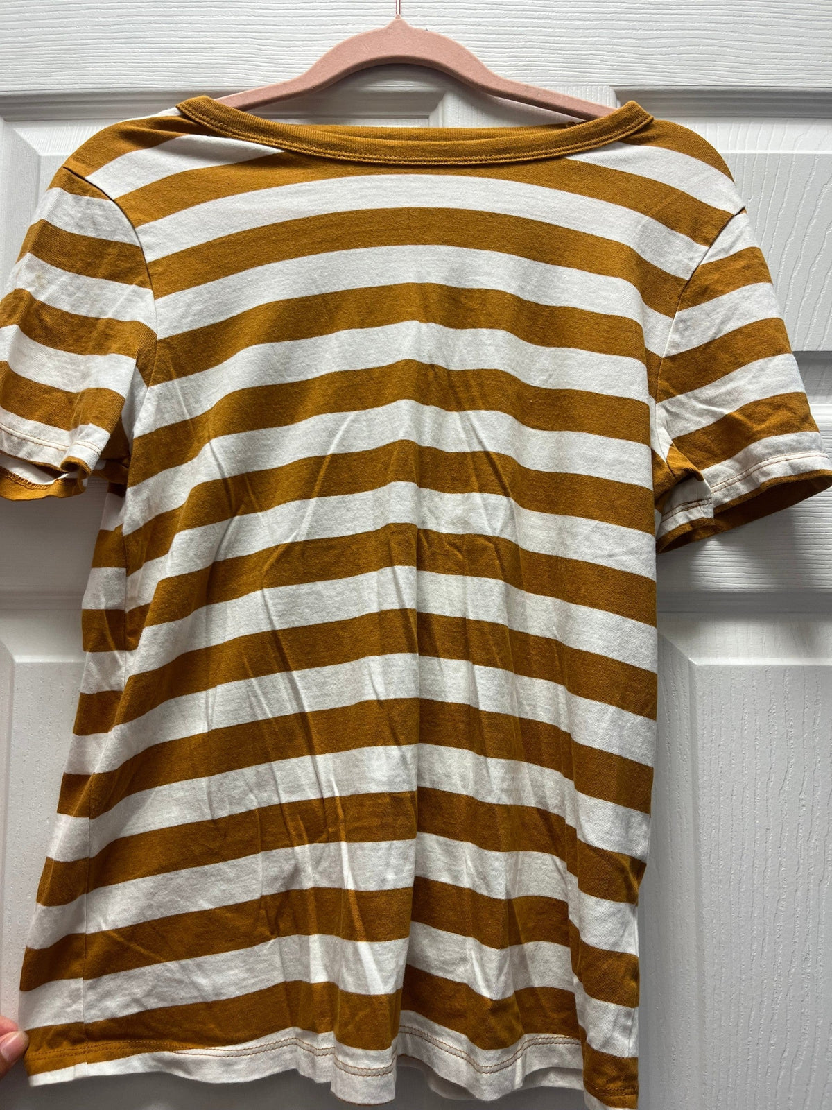 Old Navy Tee XS