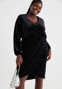Vero Moda Curve VMCEFFIE WRAP KNEE DRESS - Cocktail dress / Party dress - black