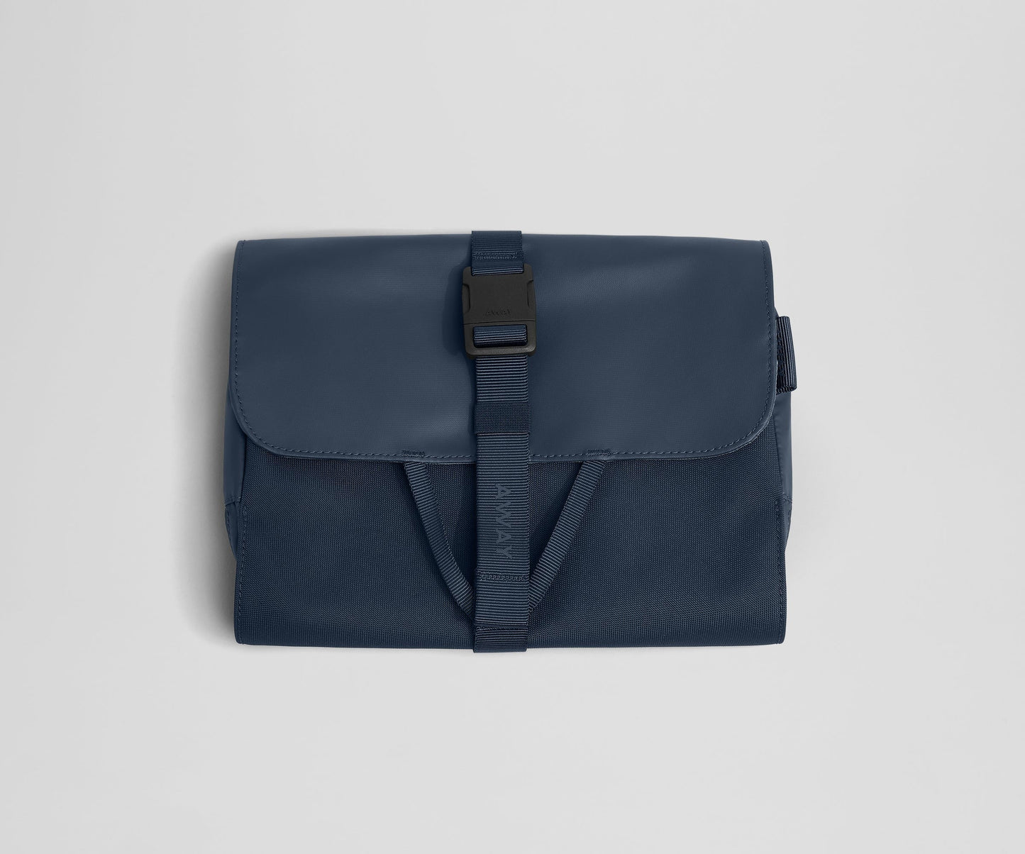 Active Hanging Toiletry Bag