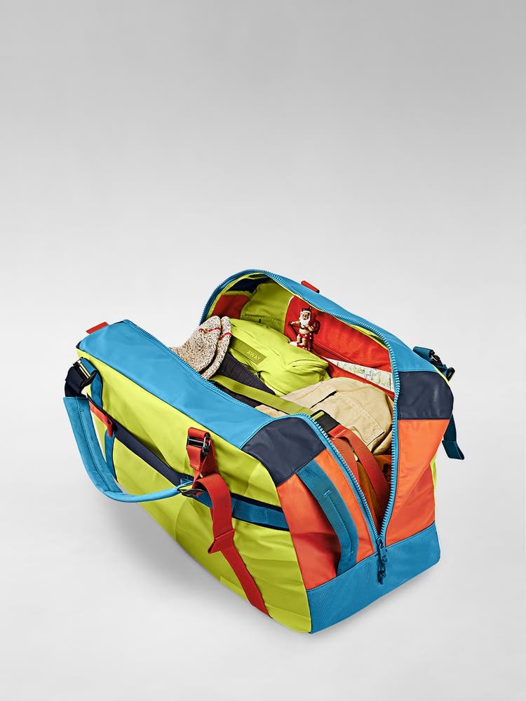 Active Duffle 55L in Atomic Remix